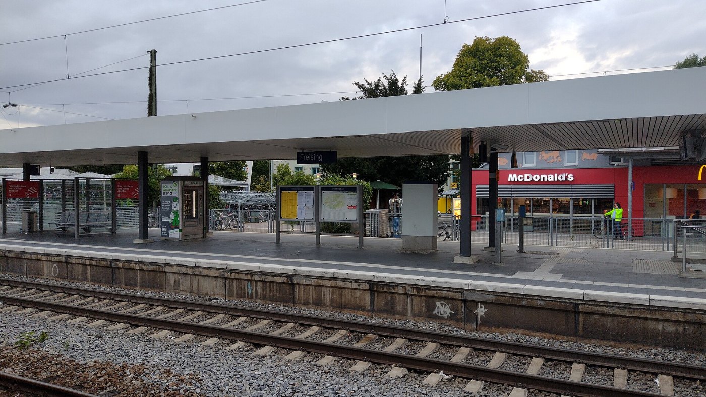 Freising bahnhof (2023)