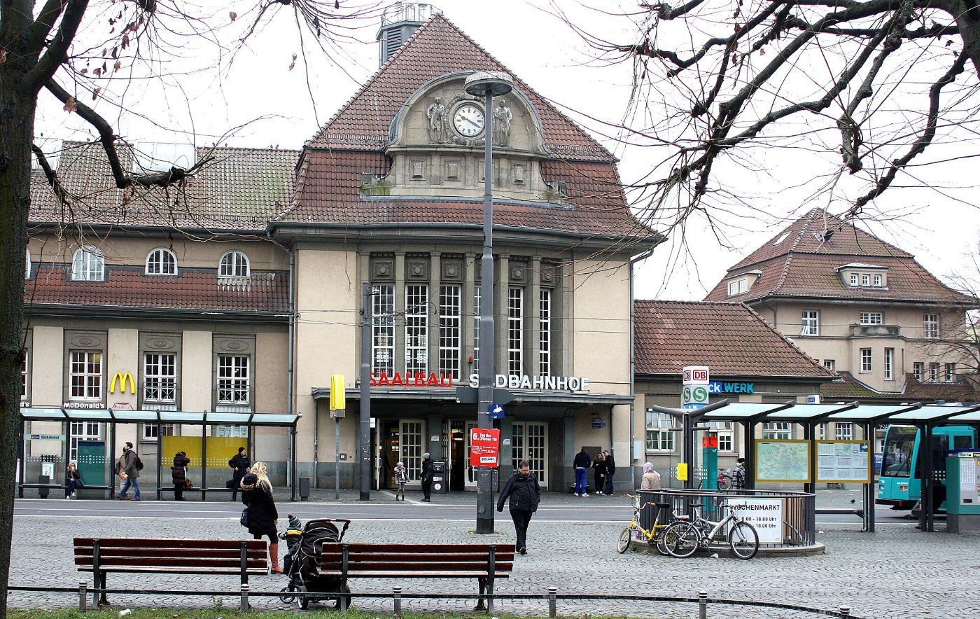 Frankfurt Sachsenhausen, the railway station Frankfurt Süd