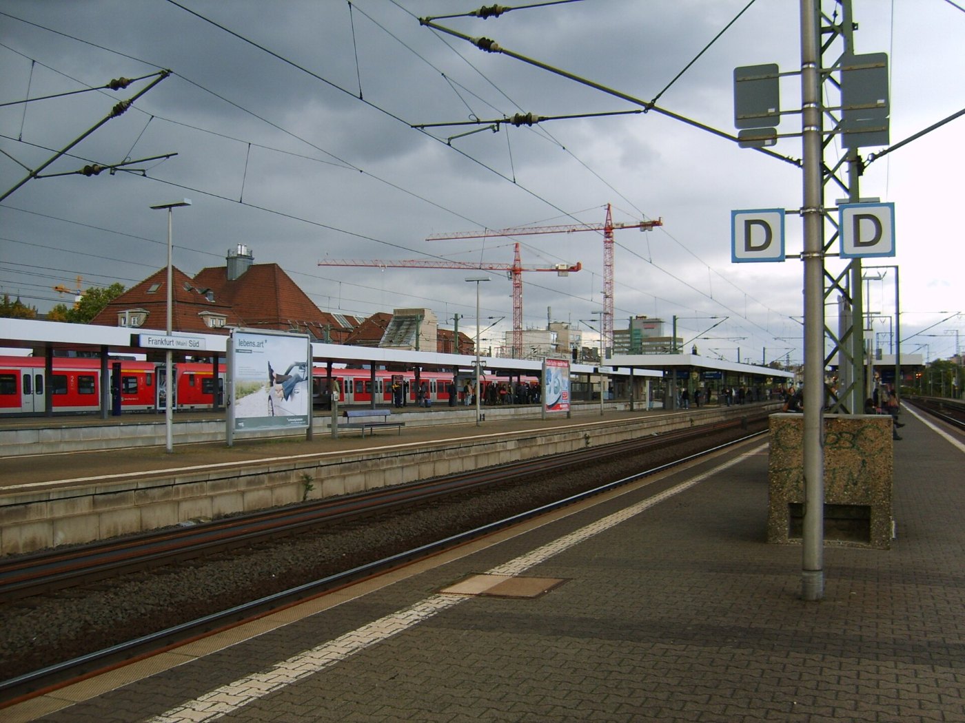 Frankfurt am Main Südbahnhof panoramio