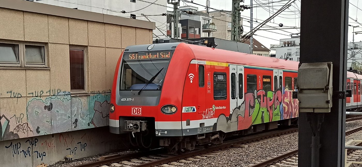 DB 423 377 S Bahn Rhein Main Frankfurt Süd