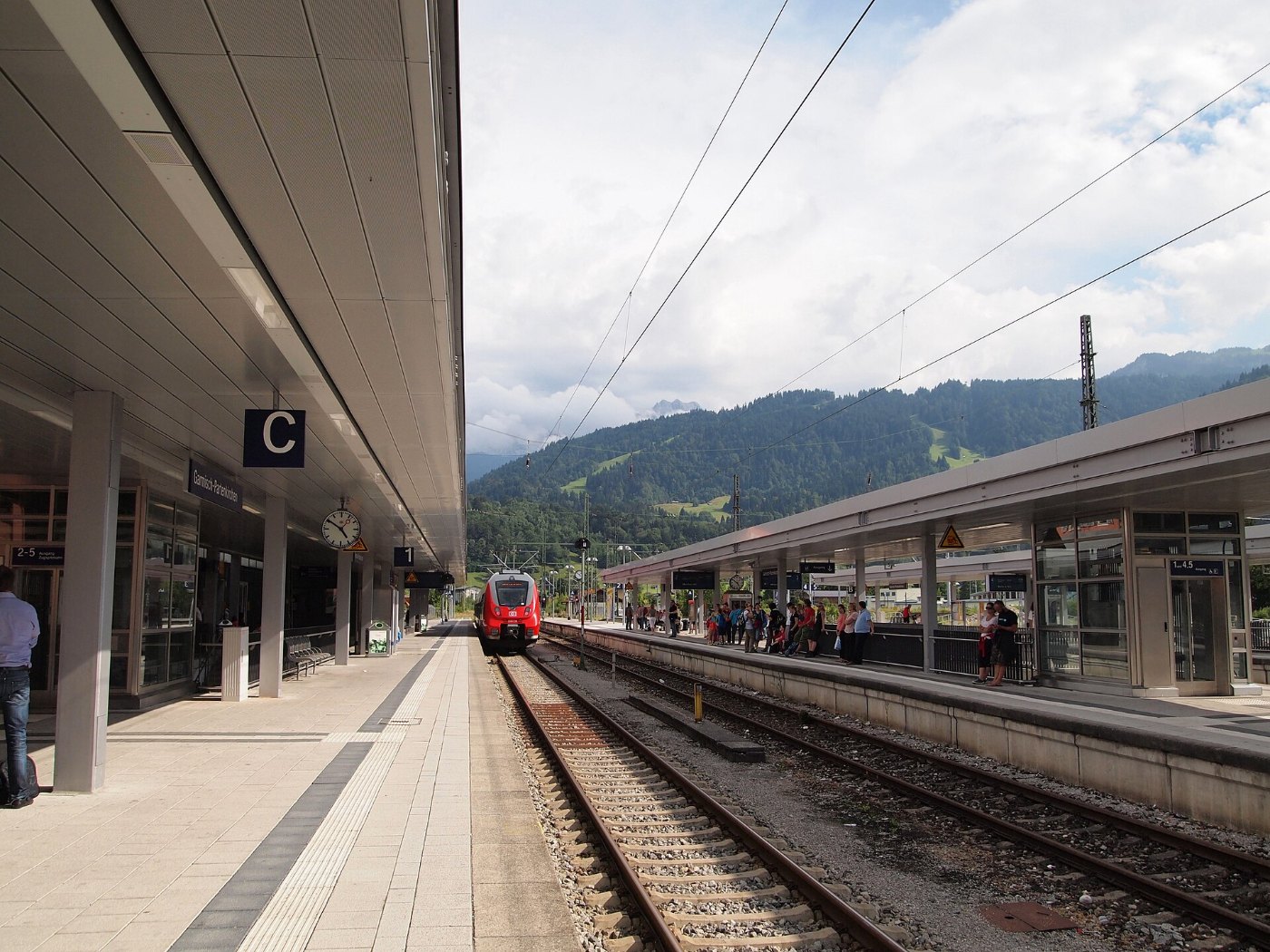 Garmisch Partenkirchen train station