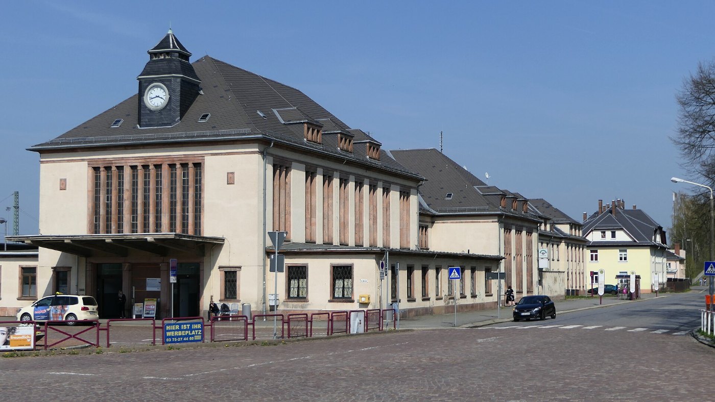 Bahnhofsempfangsgebäude, Rosa Luxemburg Strasse 3, Glauchau