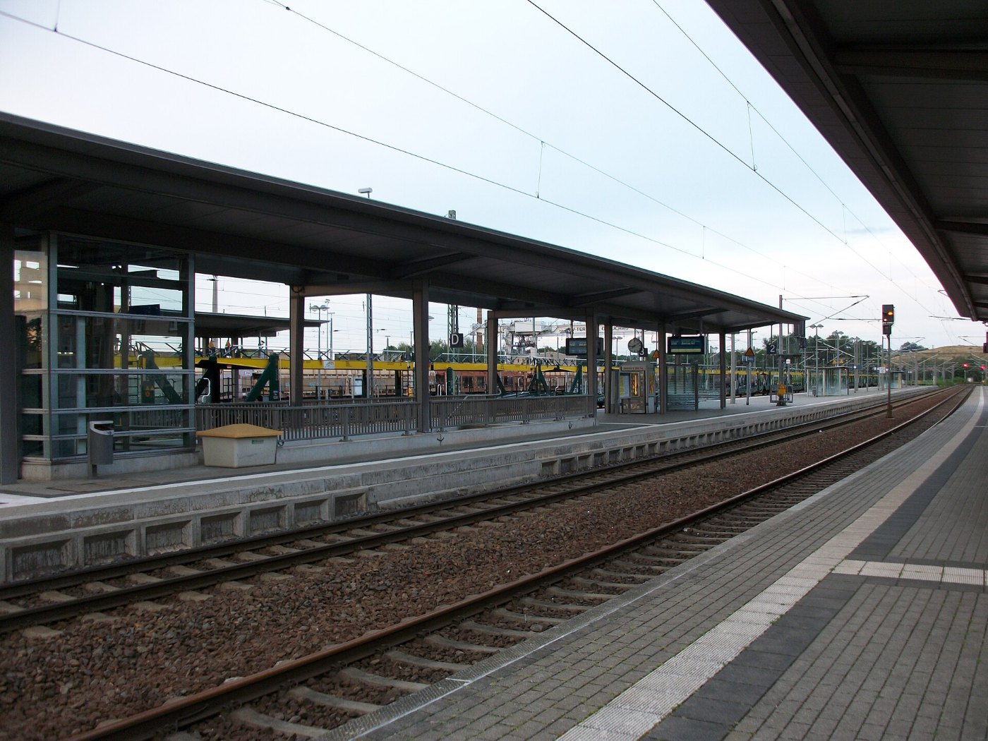 Bahnhof Glauchau (Sachs), Bahnsteige (3)
