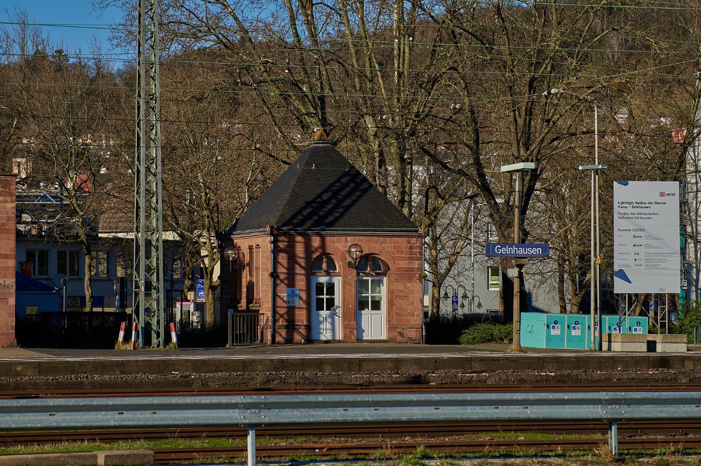 Bahnhof, Nebengebäude Gelnhausen 0052