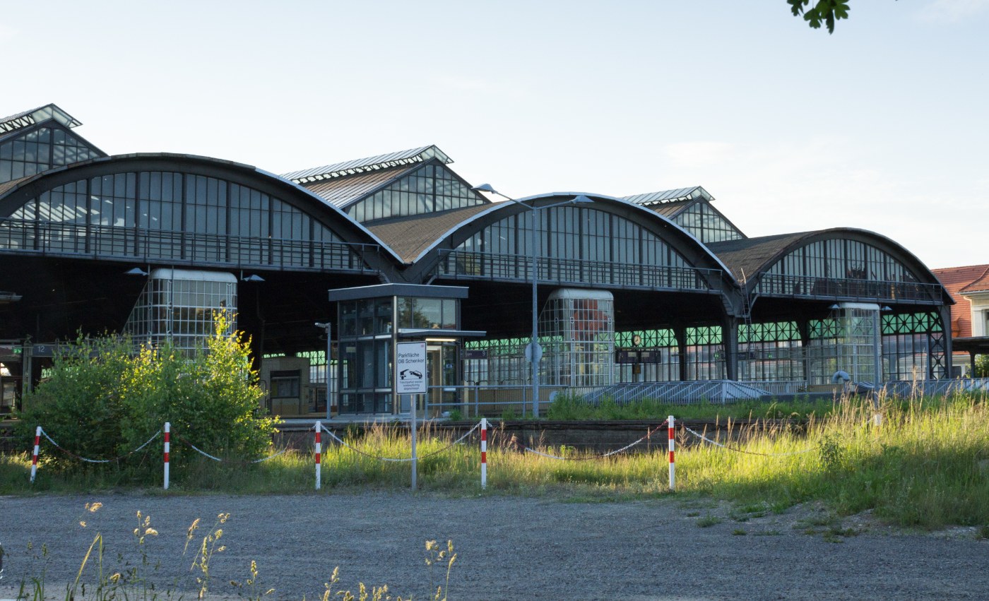 Bahnsteighalle des Görlitzer Bahnhofs