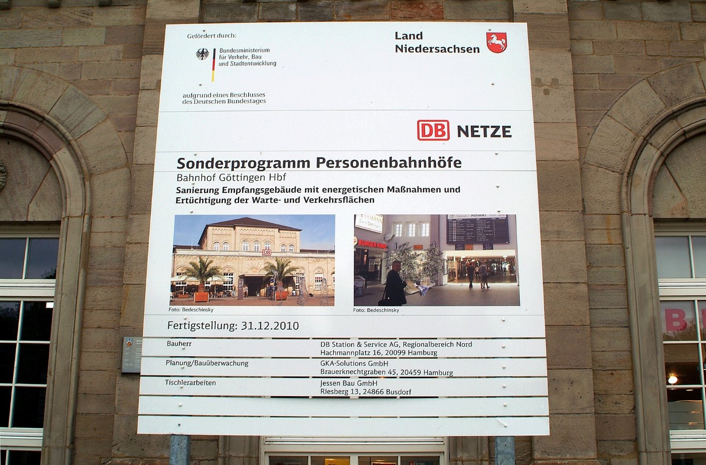 Info Tafel Land Niedersachsen DB Netze Sonderprogramm Personenbahnhöfe B