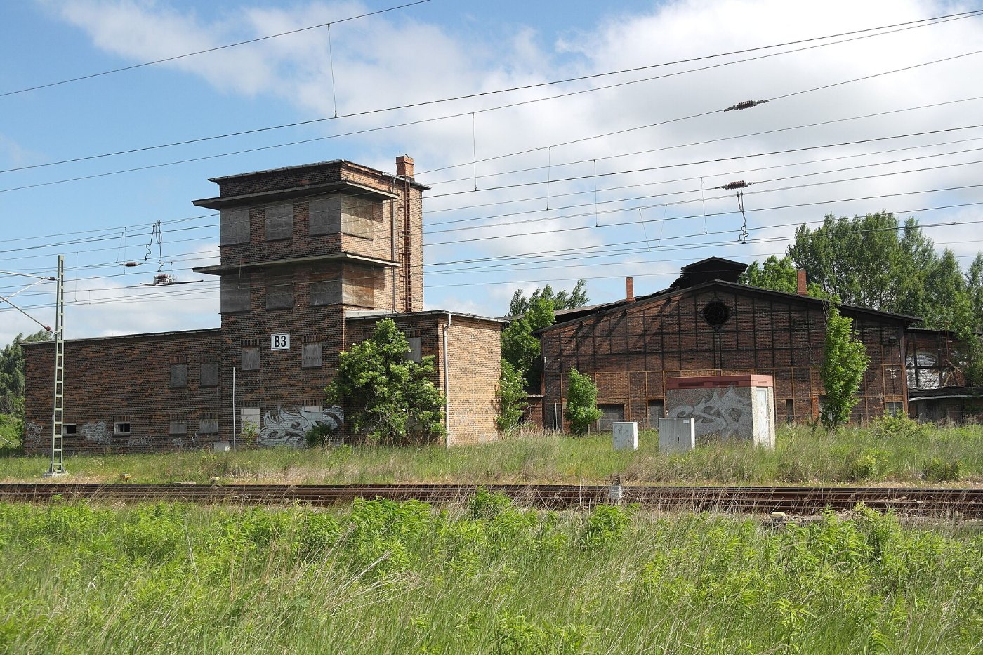 BfGüstrowLokschuppenStellwerkB3