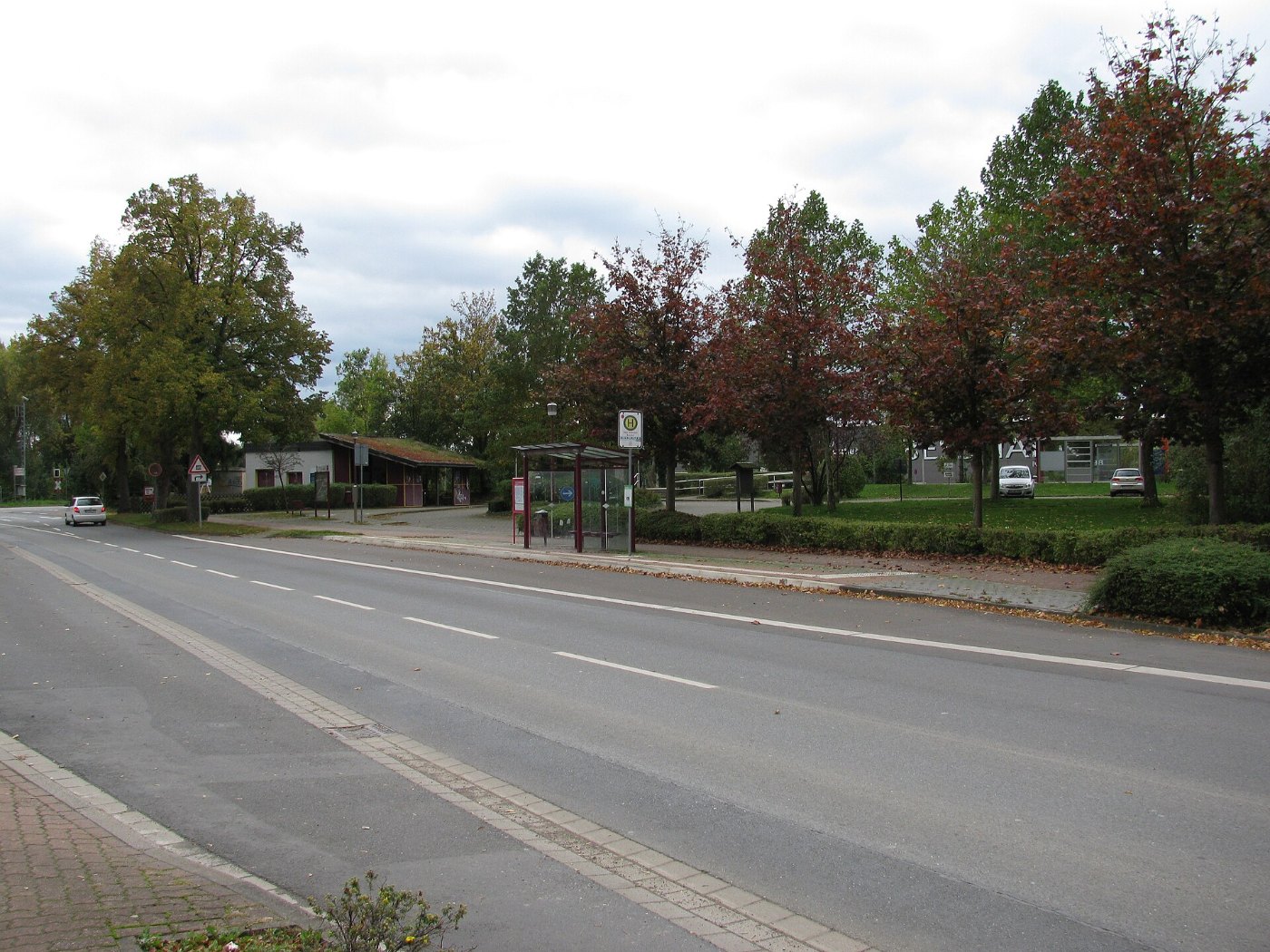 Bushaltestelle Bahnhof, 2, Hess. Oldendorf, Landkreis Hameln Pyrmont