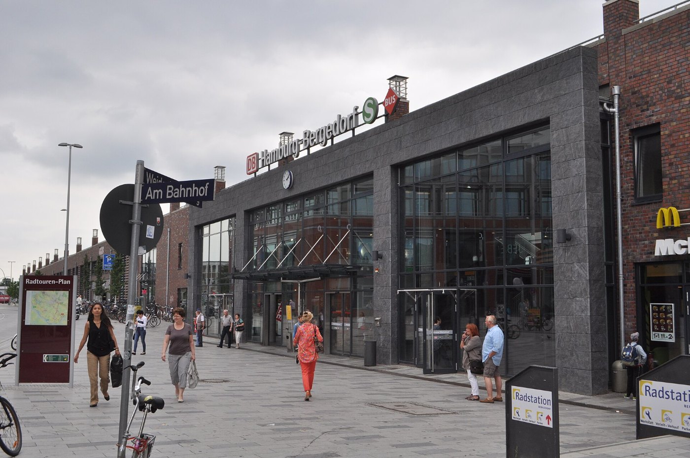 Bahnhof (Hamburg Bergedorf).Eingang.ajb
