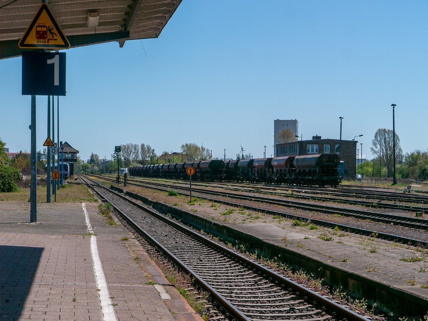 Train station, Haldensleben (P)