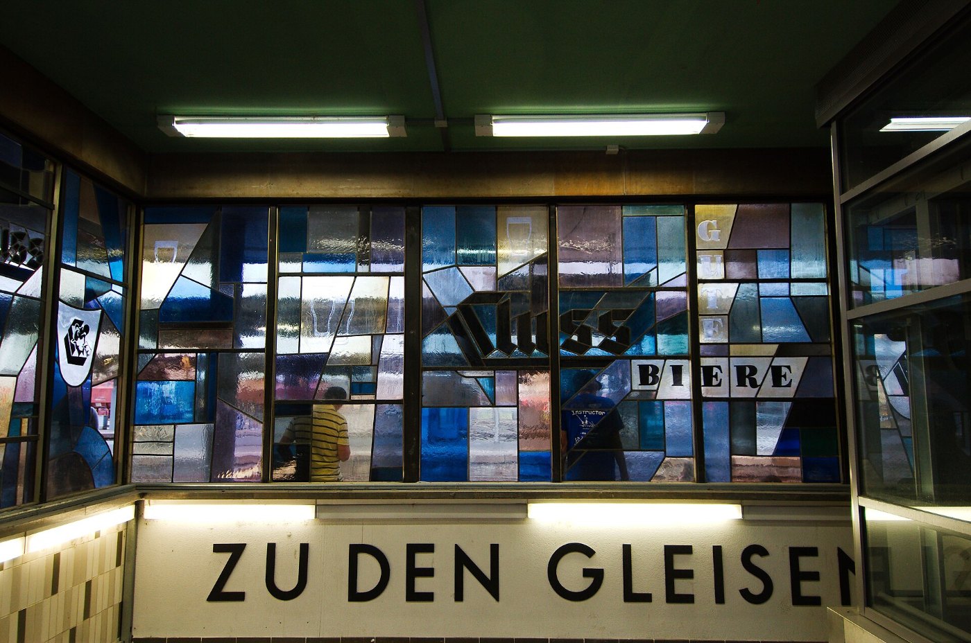 Heilbronn Bahnhof, stained glass ()