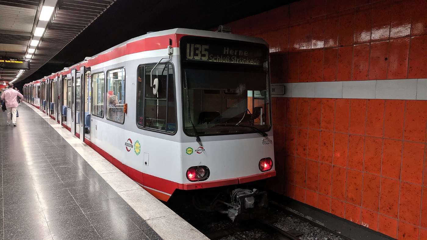 Stadtbahn Bochum U35 6022 Herne Bf