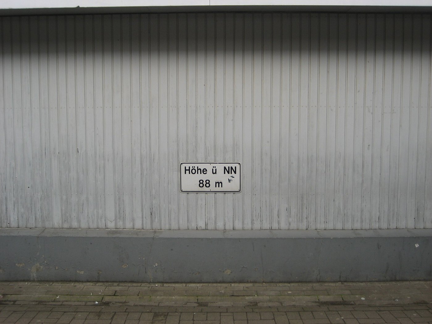 Hildesheim Hauptbahnhof • Höhenmarke 88m