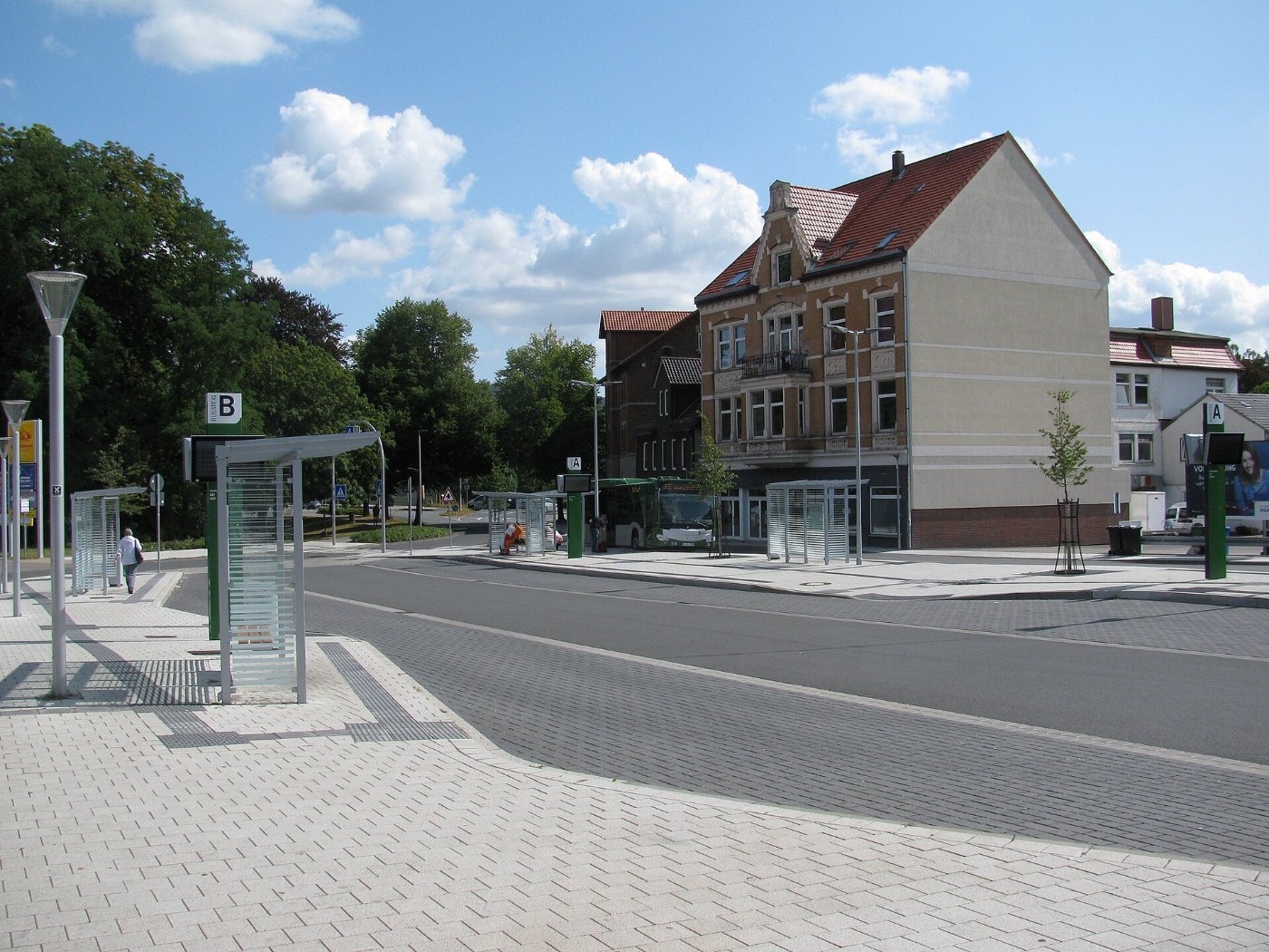 Bushaltestelle Bahnhof ZOB, 1, Alfeld, Landkreis Hildesheim