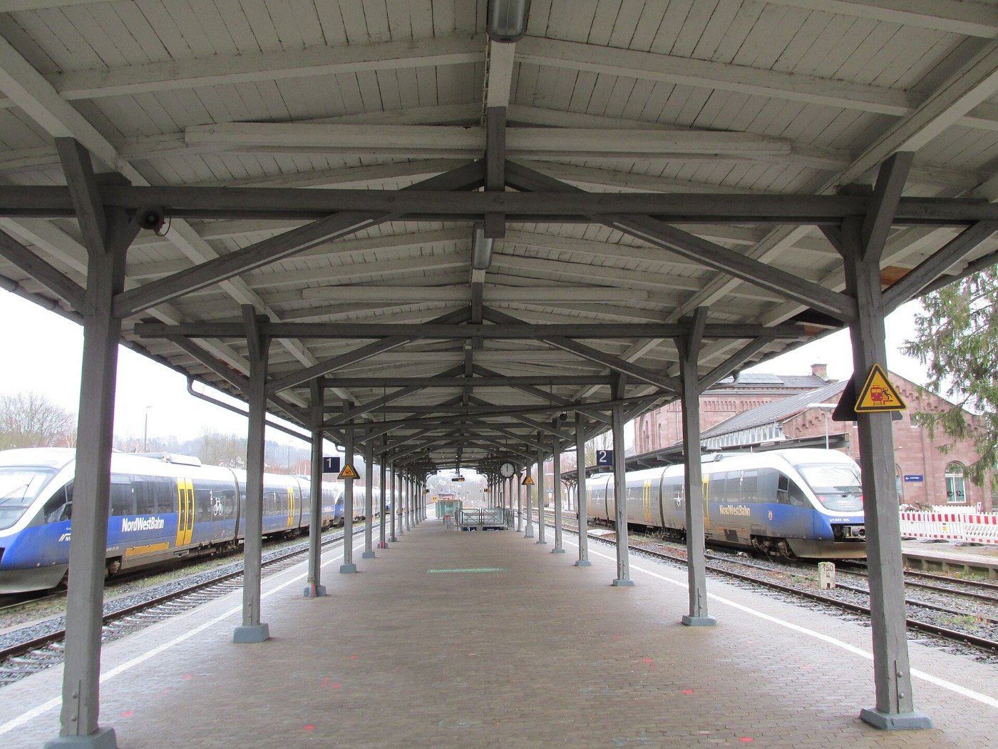 Bahnhof, 3, Holzminden, Landkreis Holzminden