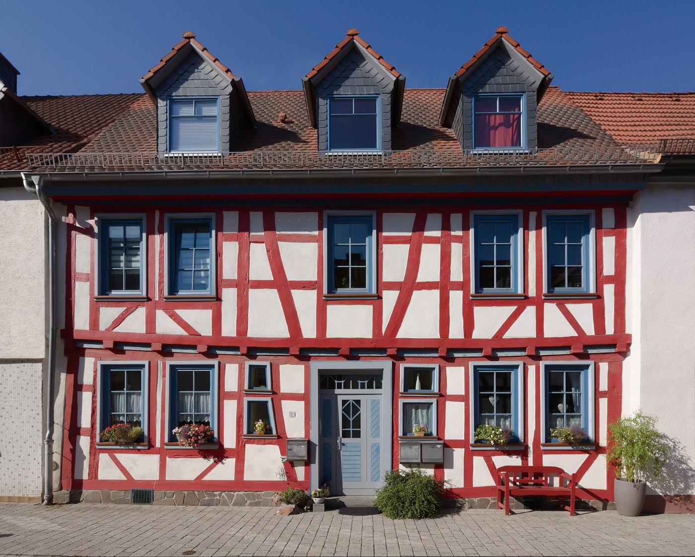 Weiherwiese 23 Idstein JR E 2662 2018 08 19