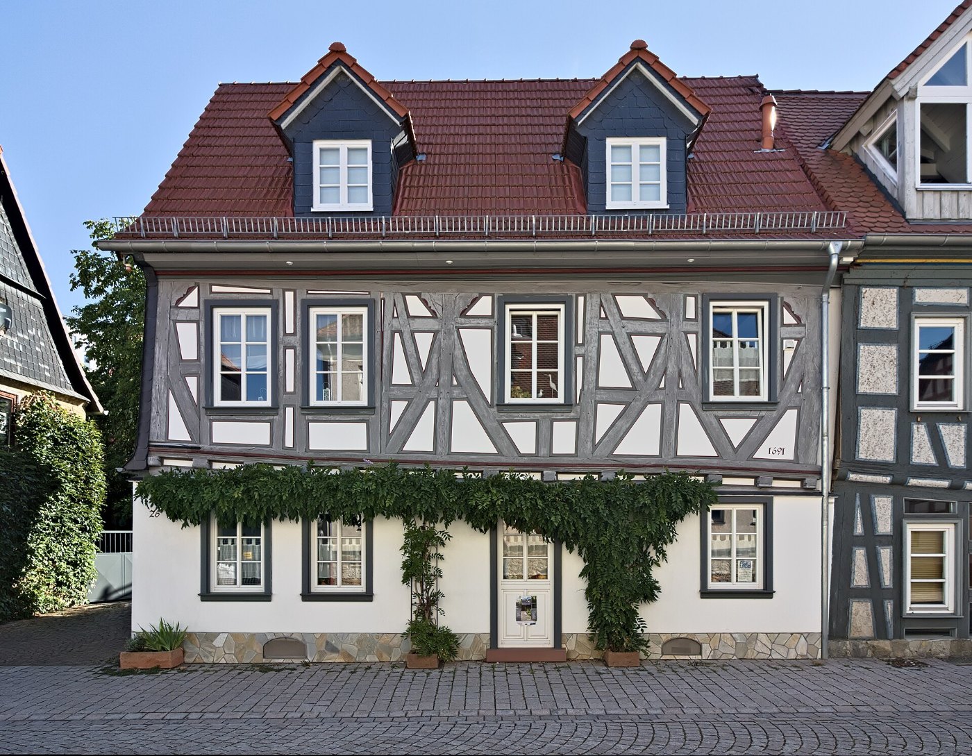 Weiherwiese 26 Idstein JR E 2659 2018 08 19
