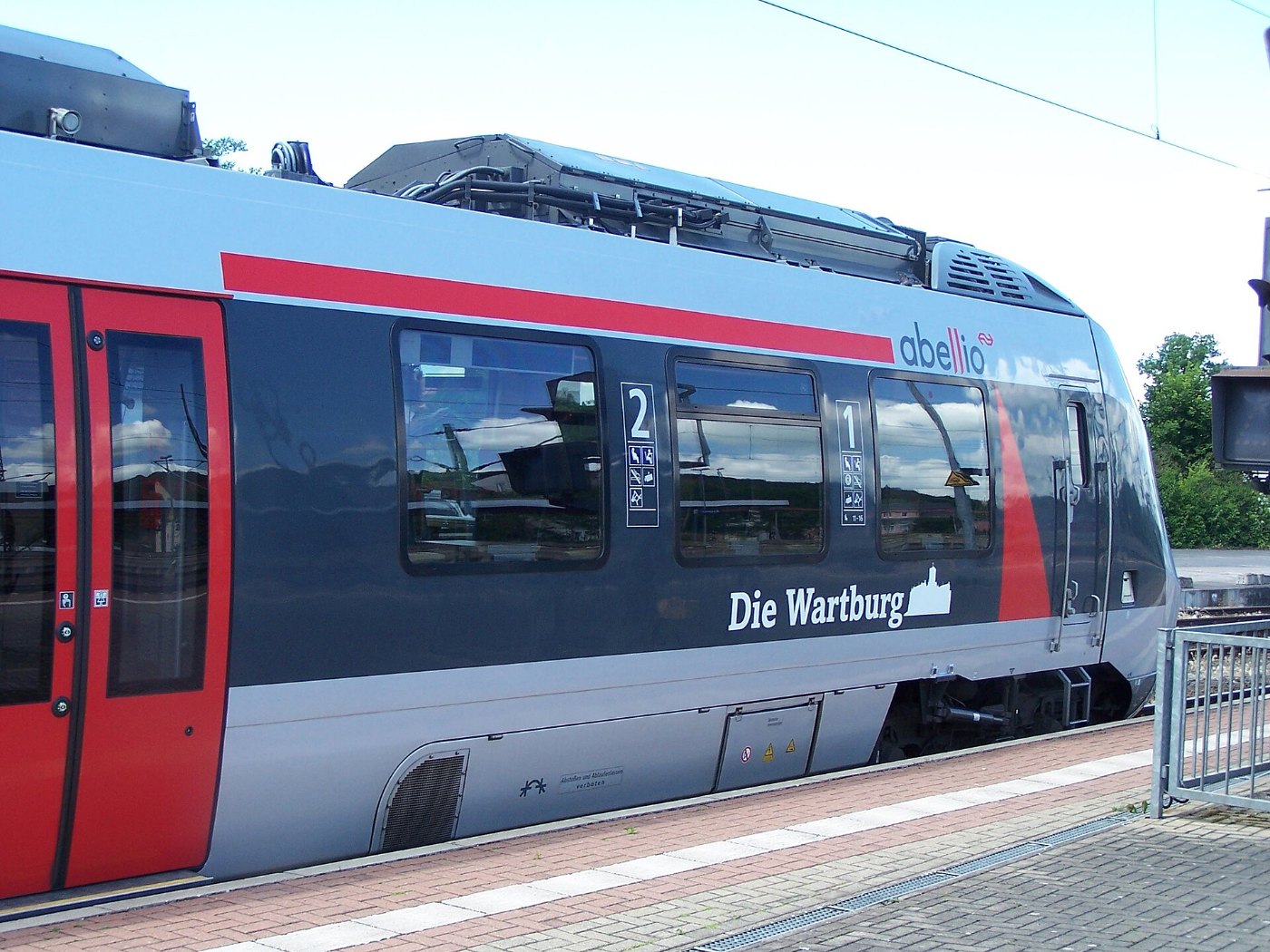 Abellio Regionalbahn Die Wartburg auf dem HBf Eisenach