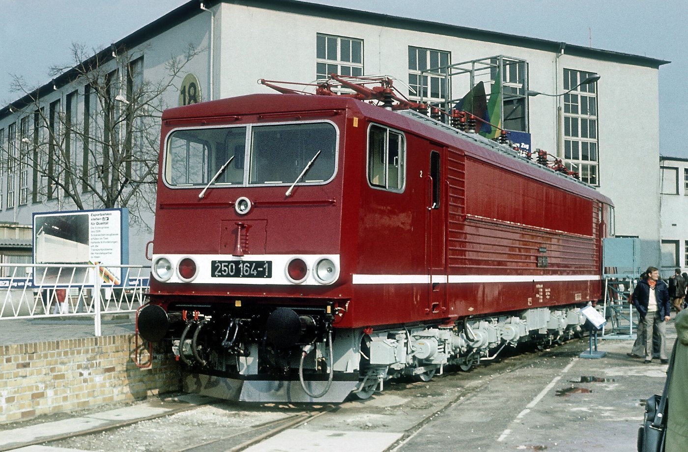 Ellok 250 164