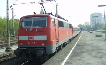 DB Class 111 111 at Wesel
