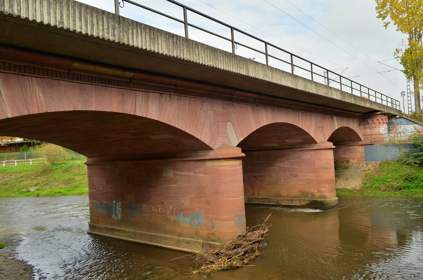 Bad Vilbel Eisenbahnbruecke Main Weser 4