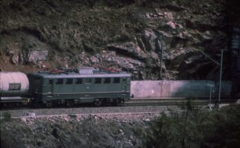 Badische Schwarzwaldbahn Niederwasser Lok 139 562 Güterzug Kesselwagen P