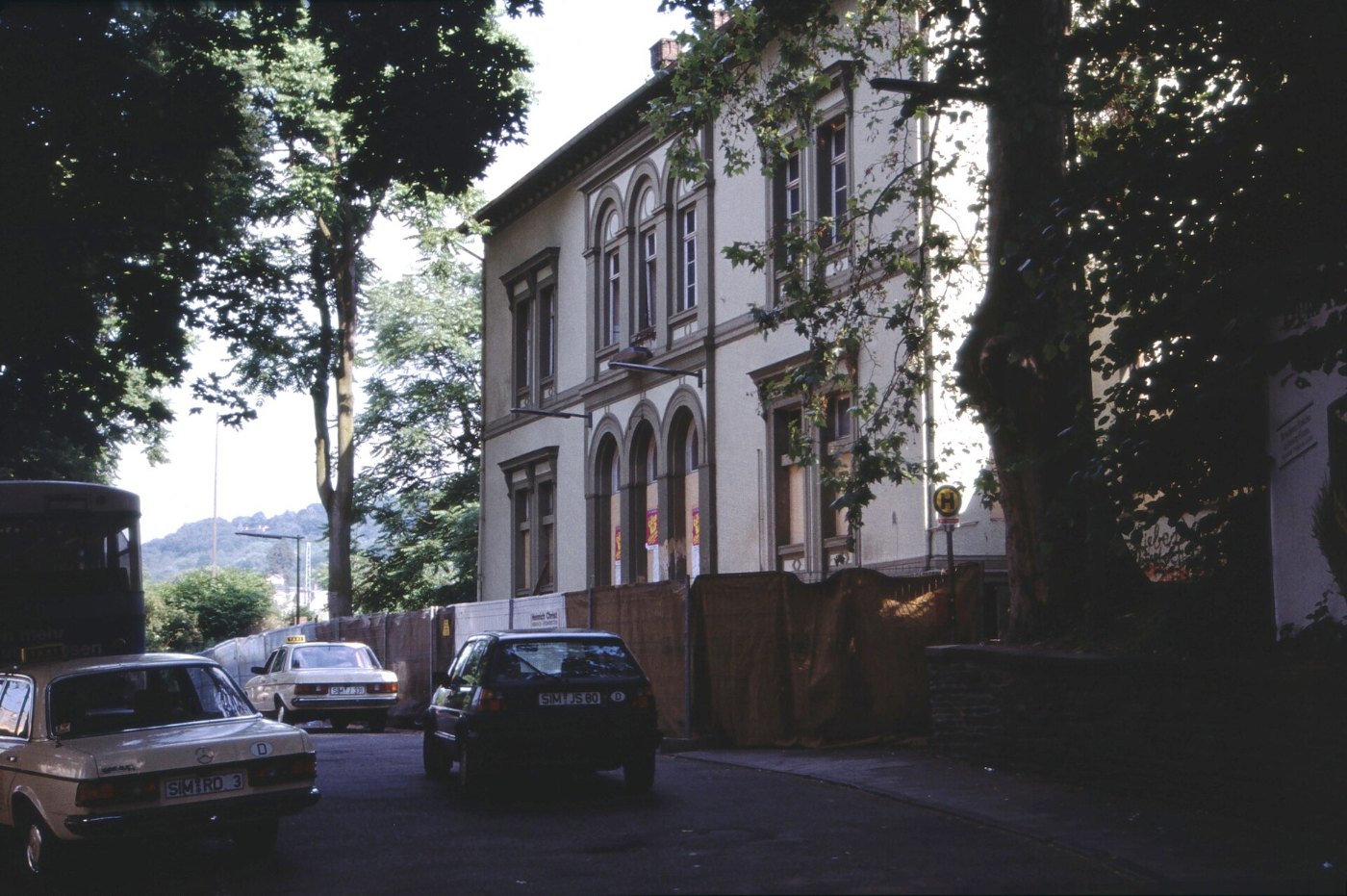 Fassade Bahnhof Boppard vor Abriss