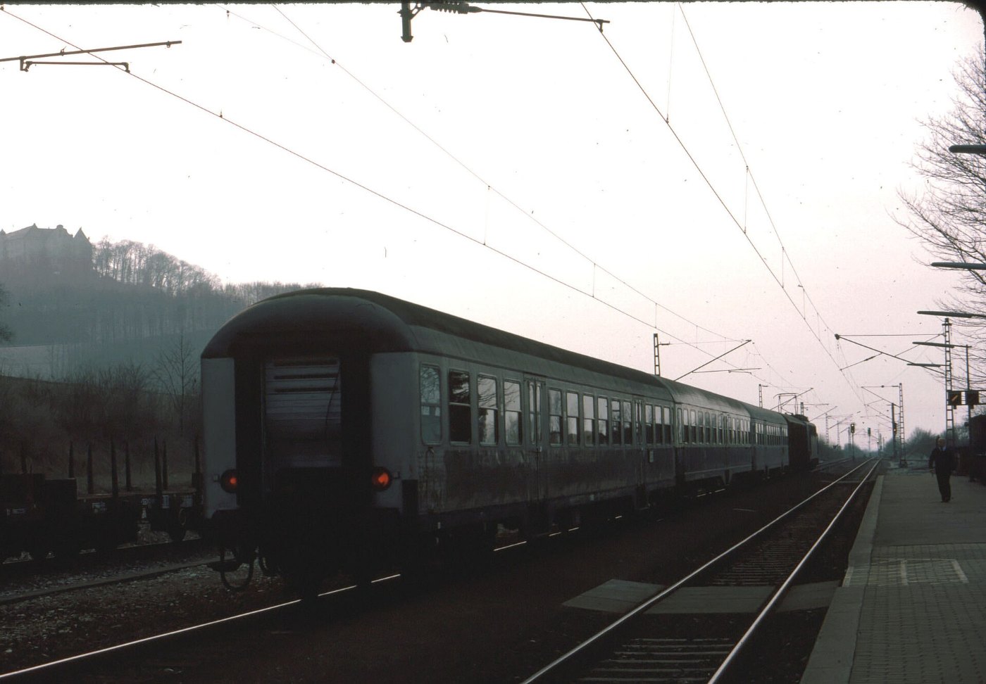 Lauchheim Lok 110 193 Nahverkehrszug Nördlingen Aalen Bnb Wagen Bahnstei