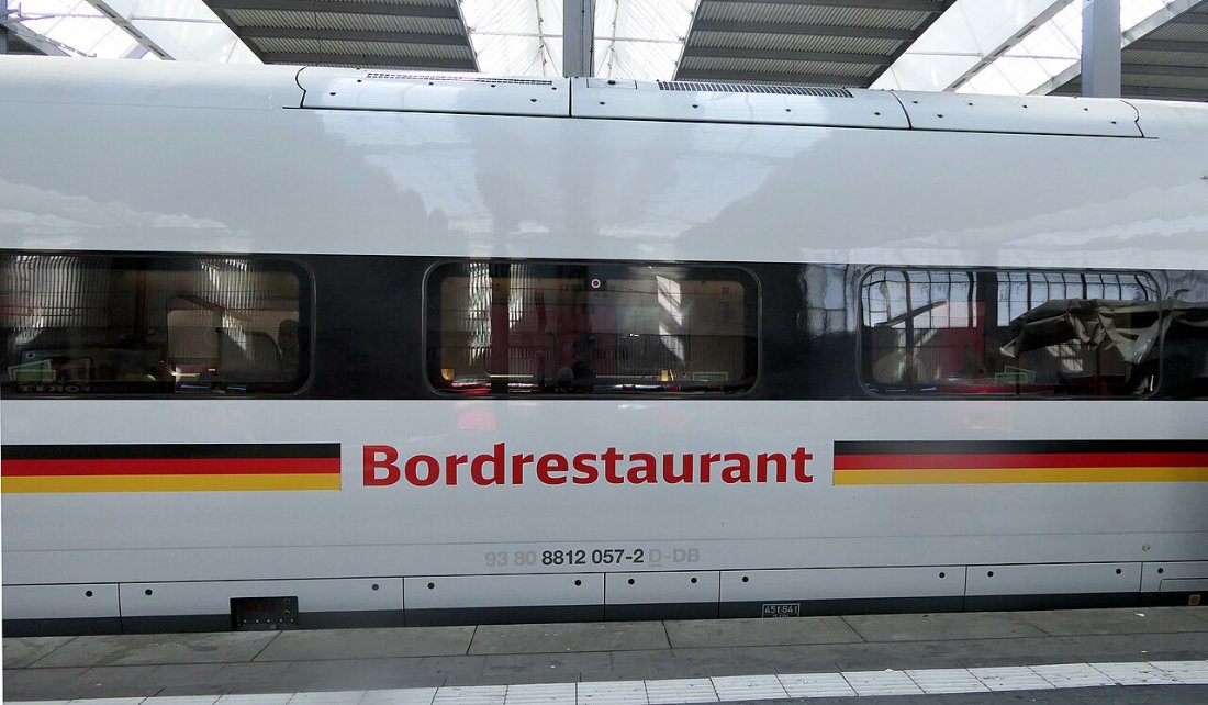 München Hbf, ICE 9457 Bundesrepublik Deutschland, Bordrestaurant, 6