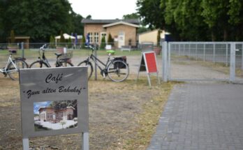 Cafe zum alten Bahnhof Lippramsdorf 2015 06 16 DSC 2158 07