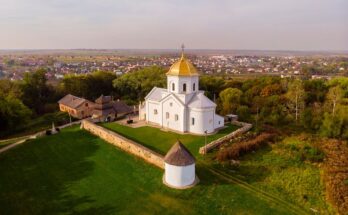 46 236 0032 Pisky Church RB 24