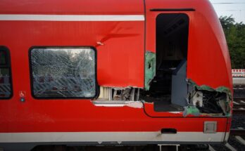 Guntersblumer Bahnhof auf Behelfsbahnsteig zu Gleis 3 Richtung West (ver