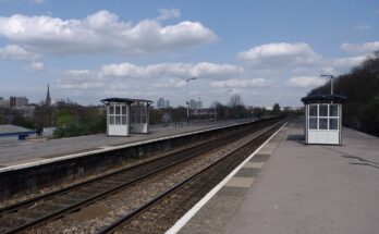 Bedminster railway station MMB 21