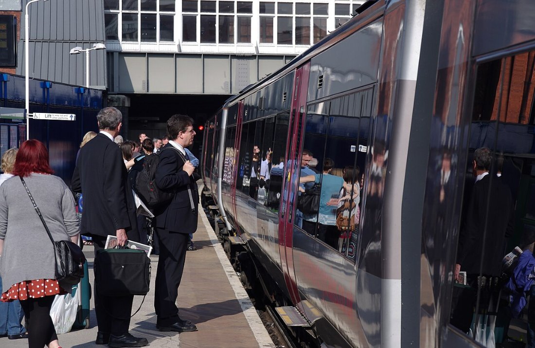 Nottingham railway station MMB 64