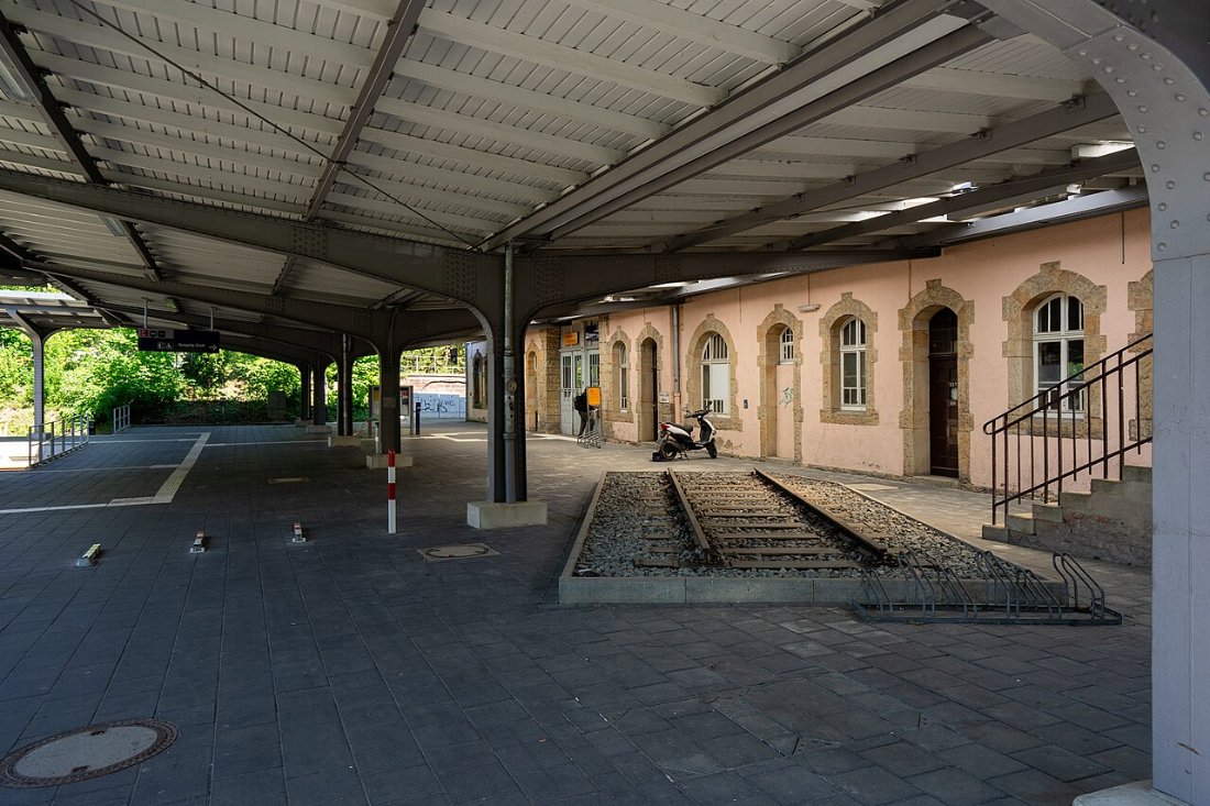 Bad Harzburg, Baudenkmal, ID , Bahnsteig, Dr. Heinrich Jasper Straße, Bi