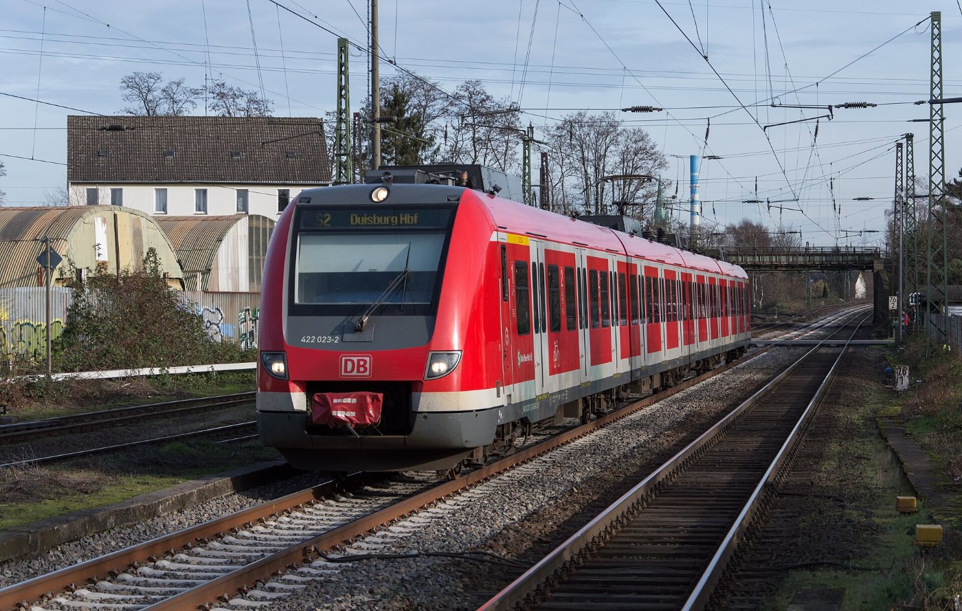 Essen Dellwig DB 422 023 2 S Bahn Duisburg ()