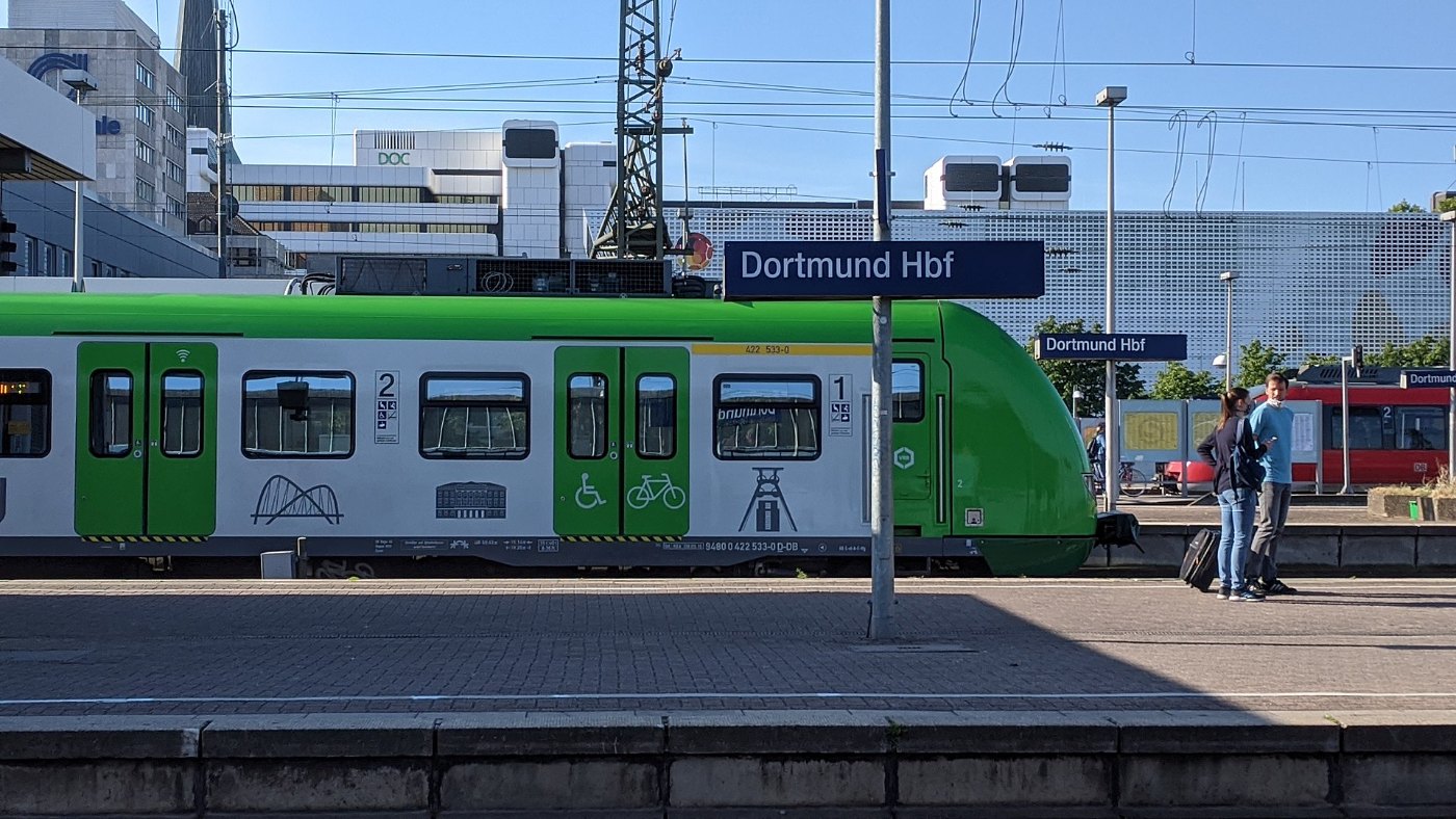 DB 422 533 S Bahn Rhein Ruhr Dortmund Hbf