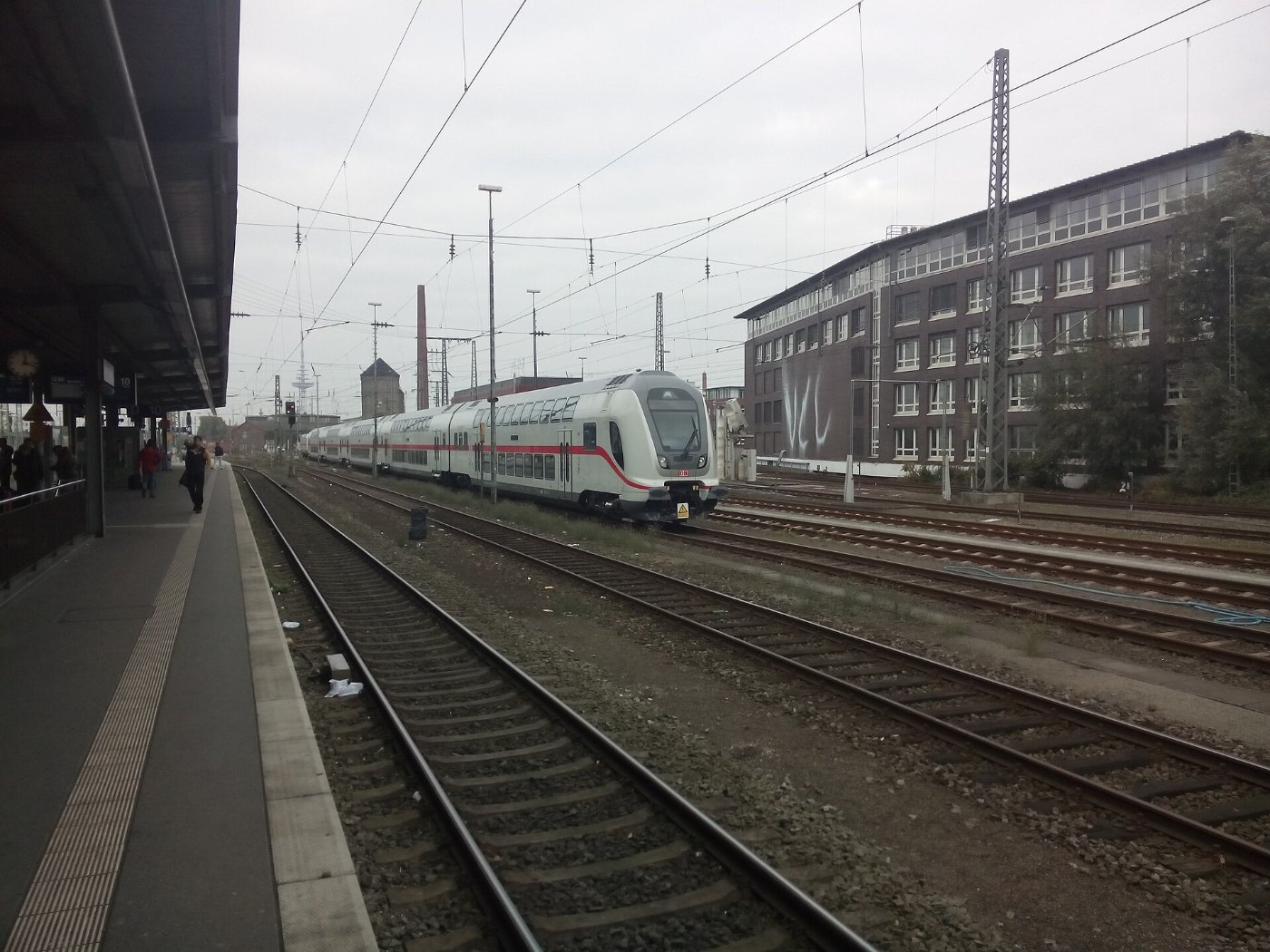 Doppelstock Intercity, Bremen Hauptbahnhof, Oktober 2015 • 1