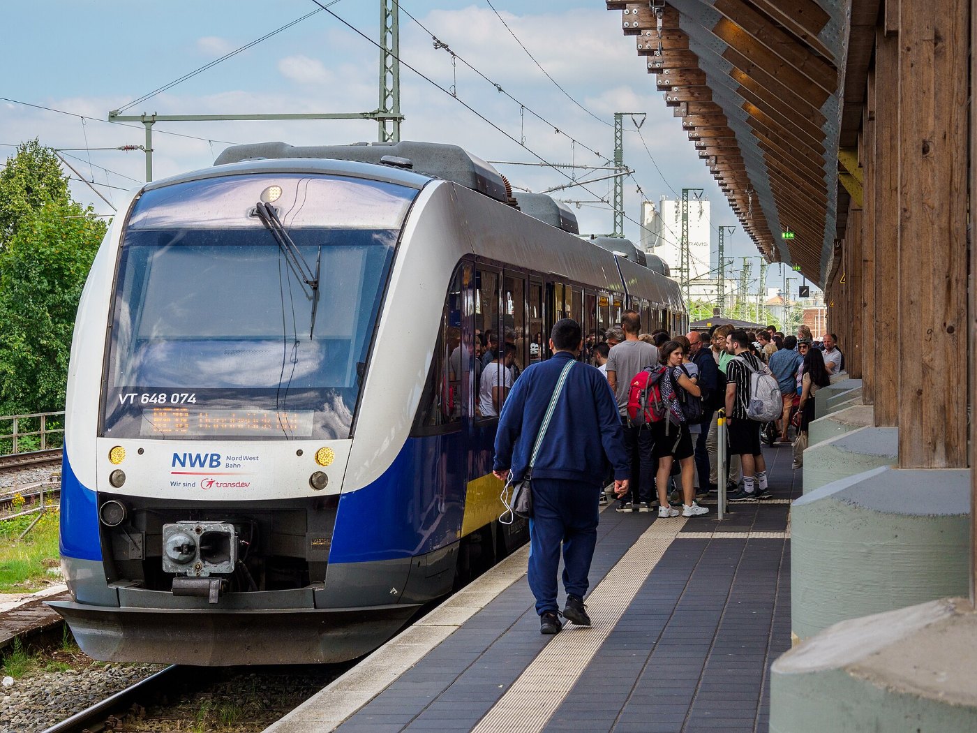 Alstom LHB Coradia LINT der NordWestBahn als RE18 nach Osnabrück Hbf in 