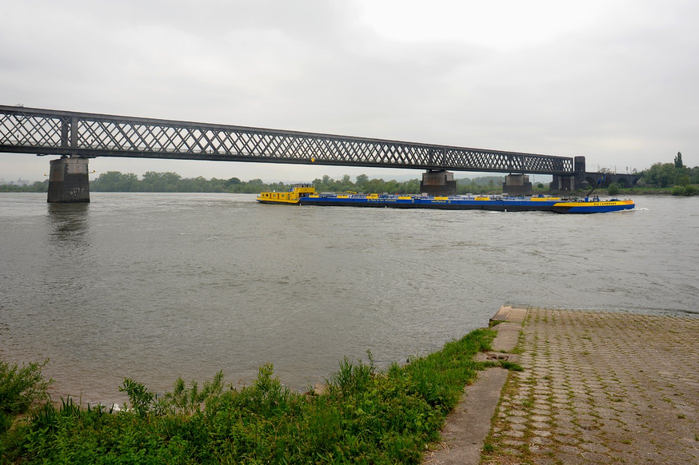 Urmitzer Eisenbahnbruecke 02 10