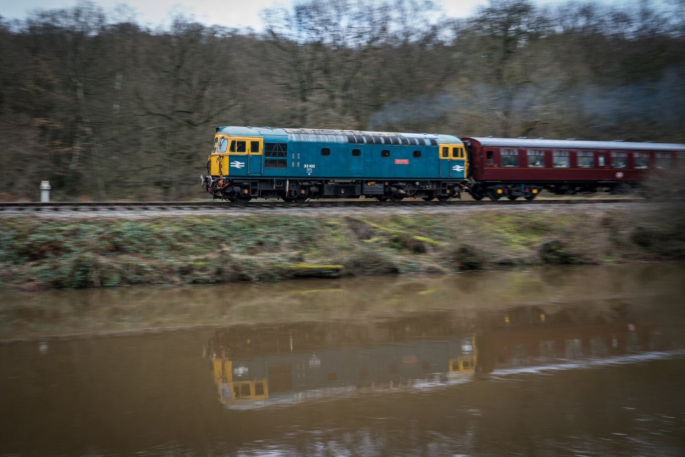 Diesel Train, Churnet Valley Railway geograph.org.uk