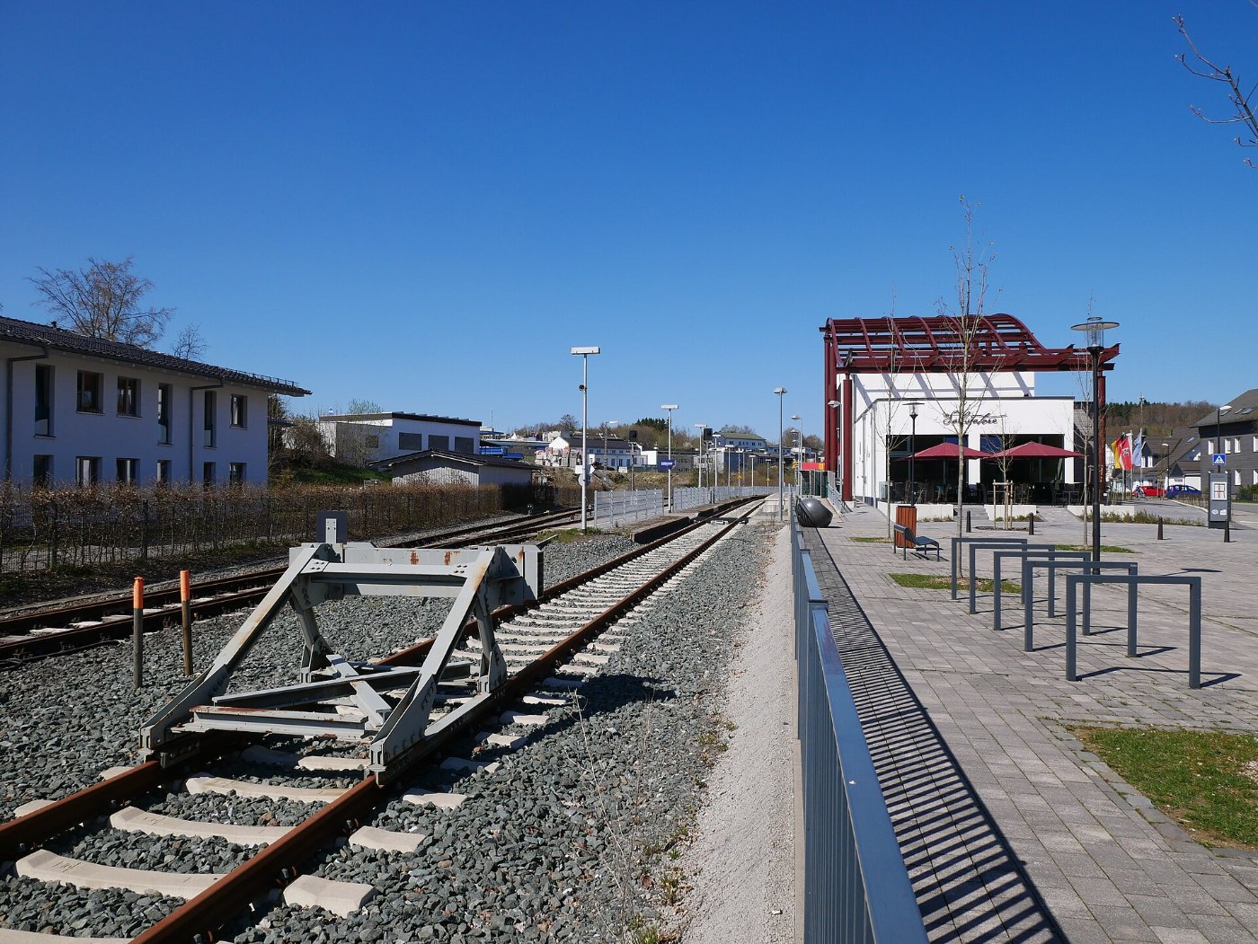 2019 04 19 Bahnhof Winterberg (Westf) Gleis 1 mit Prellbock