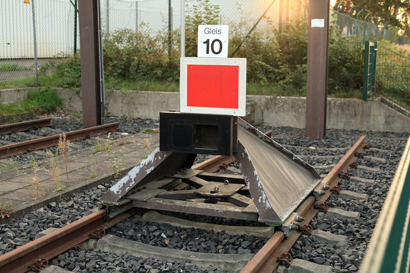 I20 250 Bf Nordhafen, Gleisabschluss Gleis 10