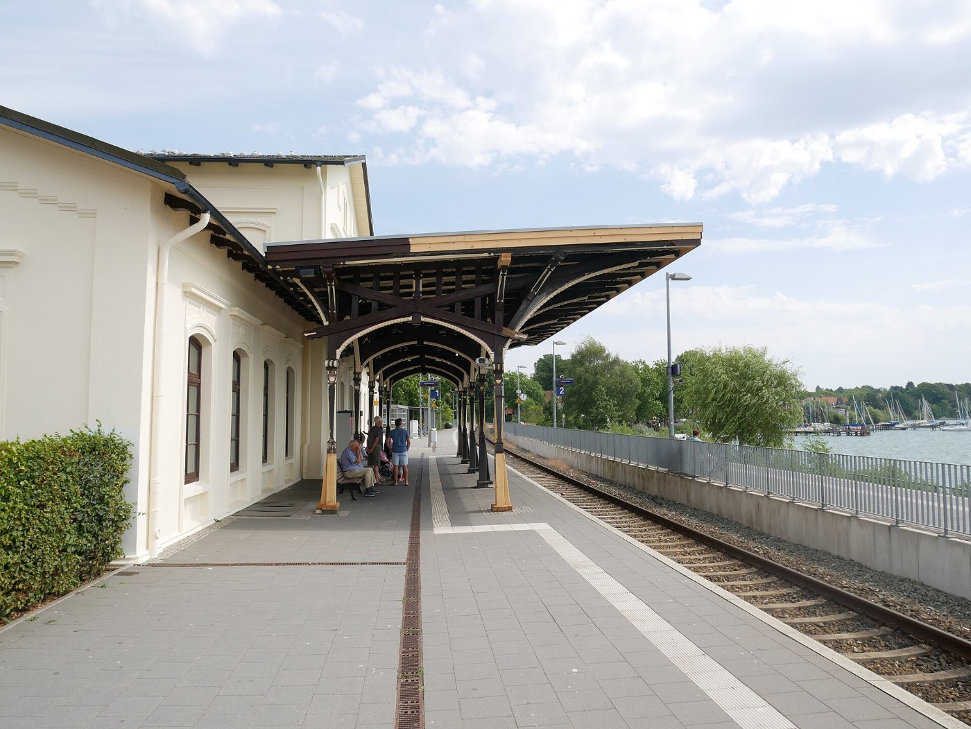 Bahnhof Plön, Bahnsteig, 2018 08 I