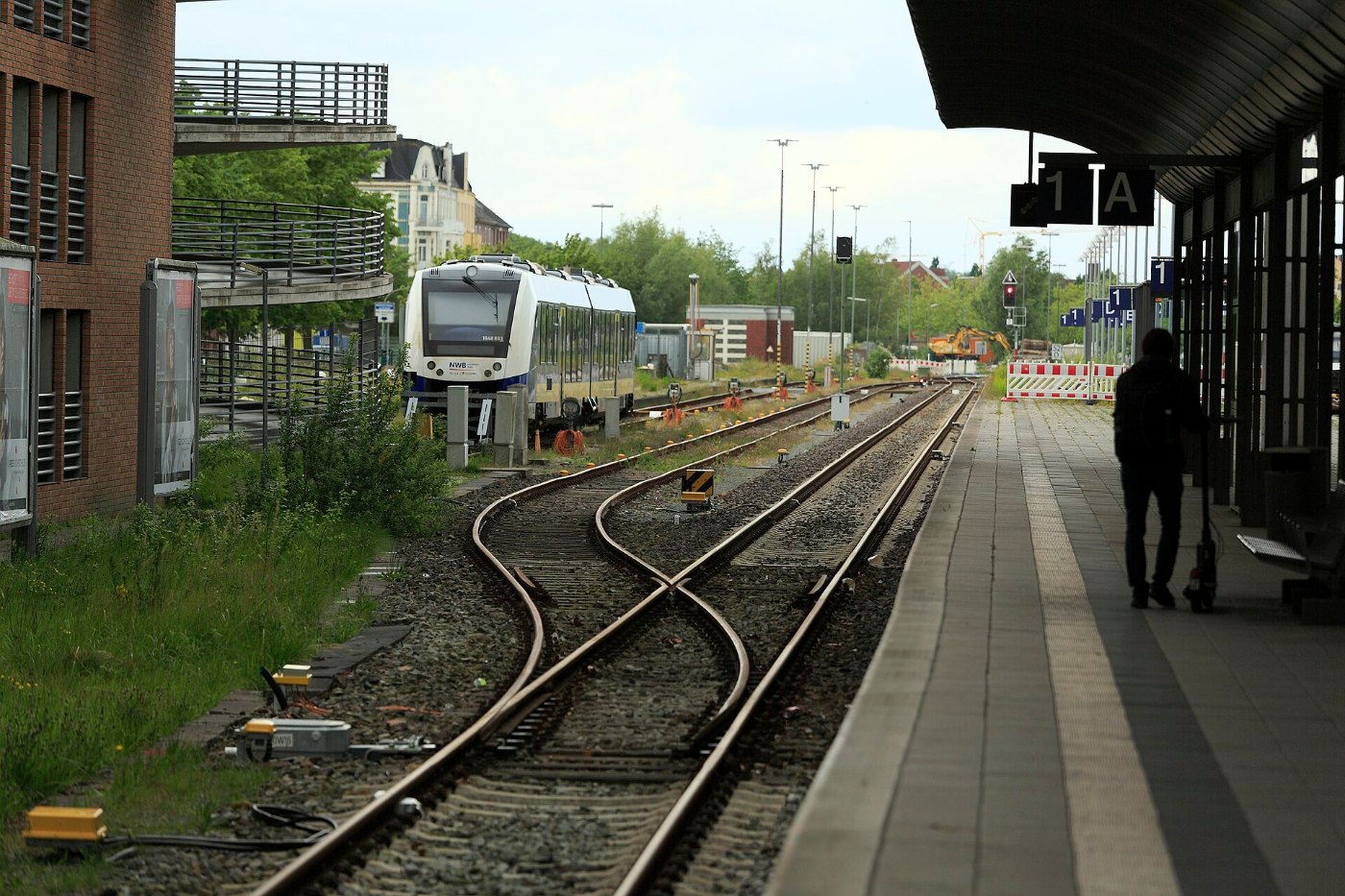 J38 642 Bf Wilhelmshaven, Bahnsteiggleis 1