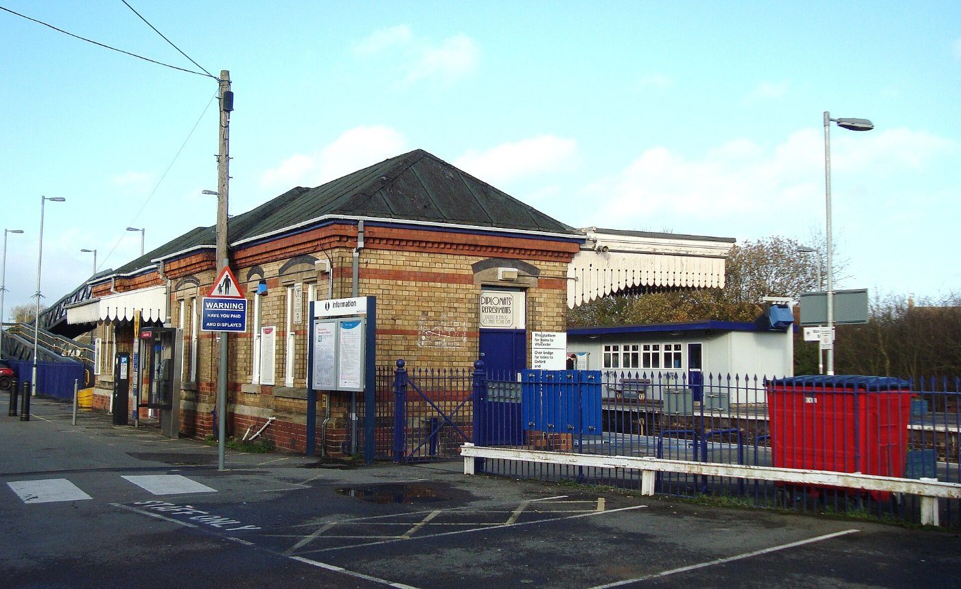 Moreton in Marsh ... The railway station. ()