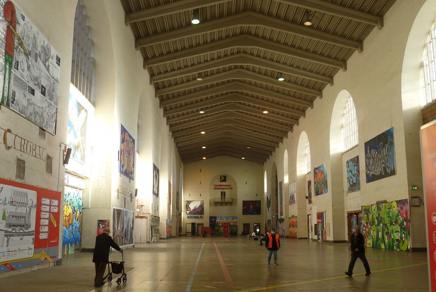 Landappbw 1823 Bahnhofshalle Stuttgart Hauptbahnhof