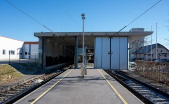 Bahnhof Lamprechtshausen Halle