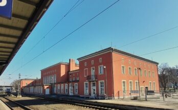 Dessau Hauptbahnhof, Empfangsgebäude (1)