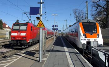 Bahnhof Bad Krozingen, Gleis 12 mit Münstertalbahn, Gleis 1 mit Regional